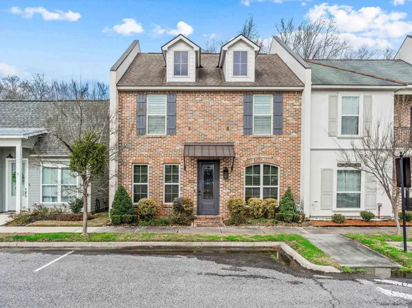 13013 N Vieux Carre Cir, Baton Rouge, LA 70818