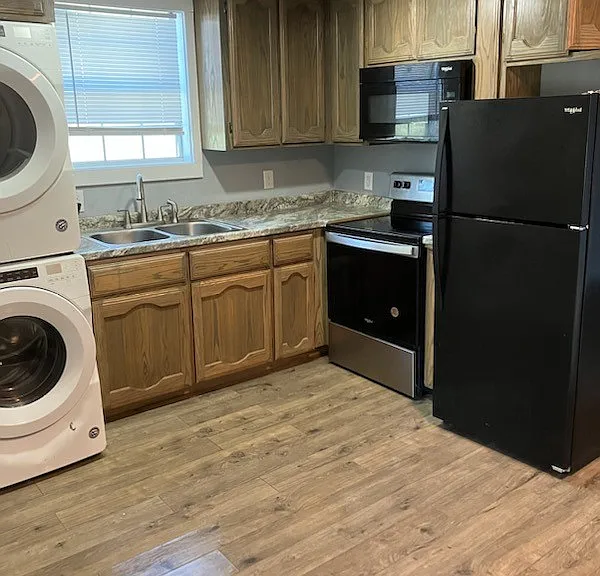 602 W Santa Gertrudis St #A2 — Photo 1