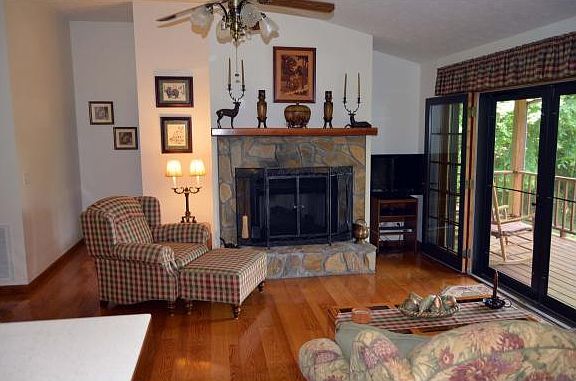 5th image of 208 Laurel Highlands Dr