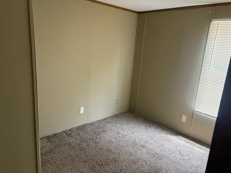 312 S Clay St — Photo 6