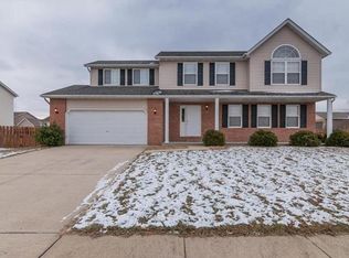 1301 Nottinghill Dr, O Fallon, IL 62269