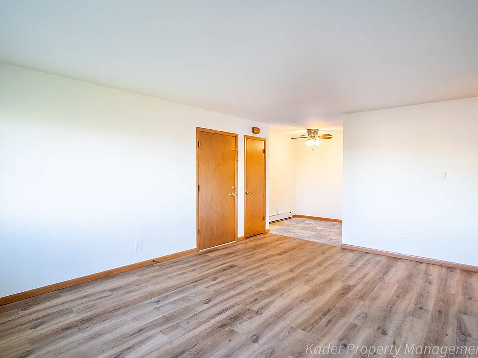 3403 Webber Rd