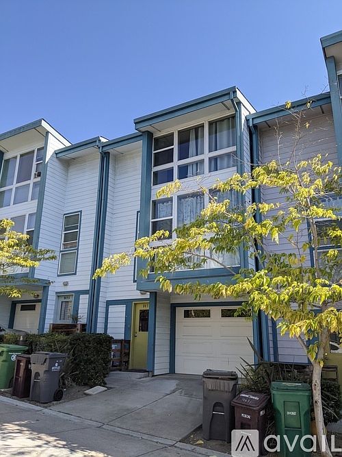 1st image of 9473 Macarthur Blvd