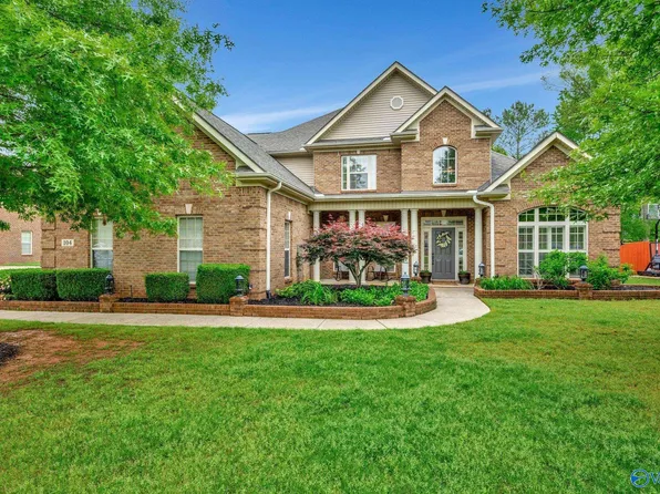 104 Gentle River Rd, Harvest, AL 35749