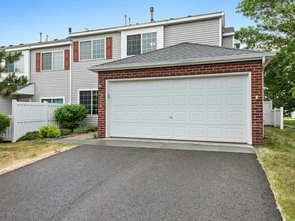 15716 Flackwood Trl, Apple Valley, MN 55124