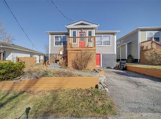3 St. Michael's Avenue, St John's, NL A1E1R7