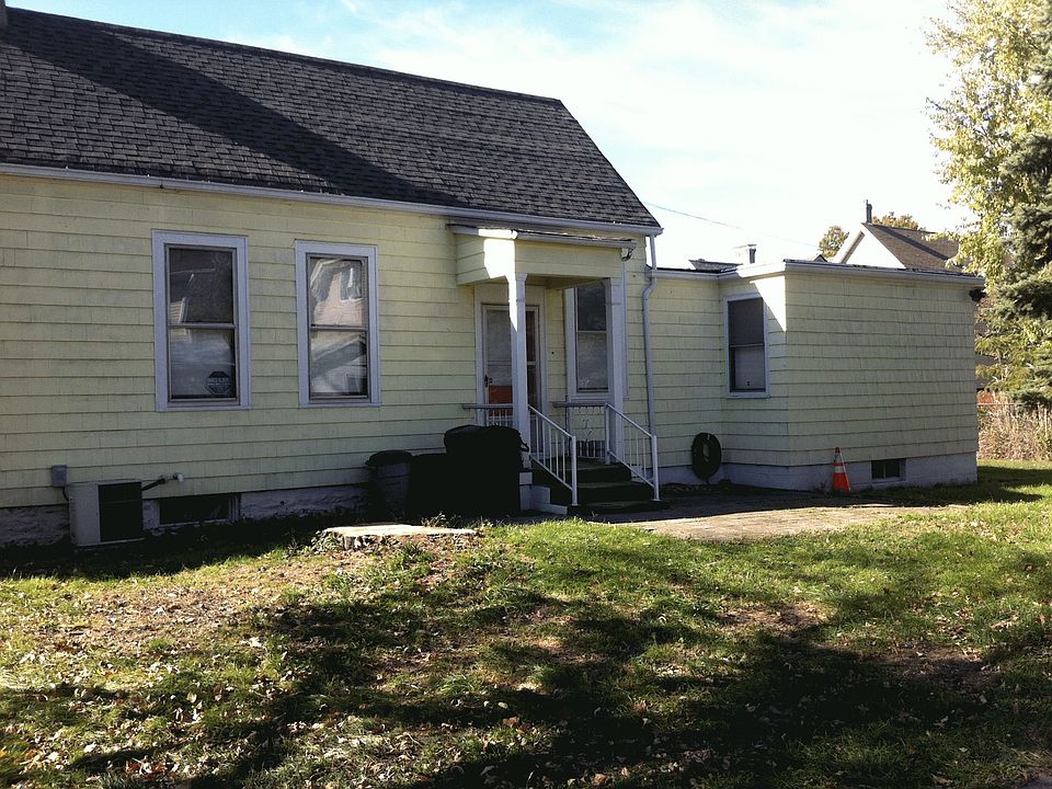 2nd image of 8 Township Ave