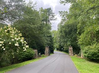 9 Rustling Woods Trl, Cullowhee, NC 28723
