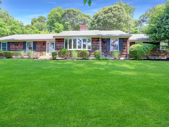 3 Night Heron Drive, Stony Brook, NY 11790