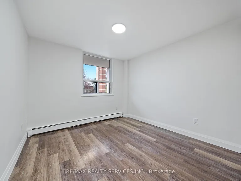 223 Jackson St W #1104 — Photo 8