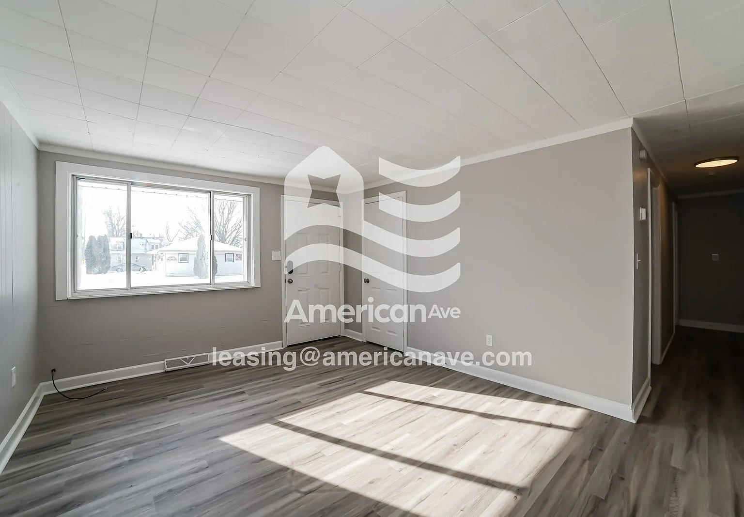 4 bed, 1.5 bath, 1300 sqft, $1,272 — Photo 3