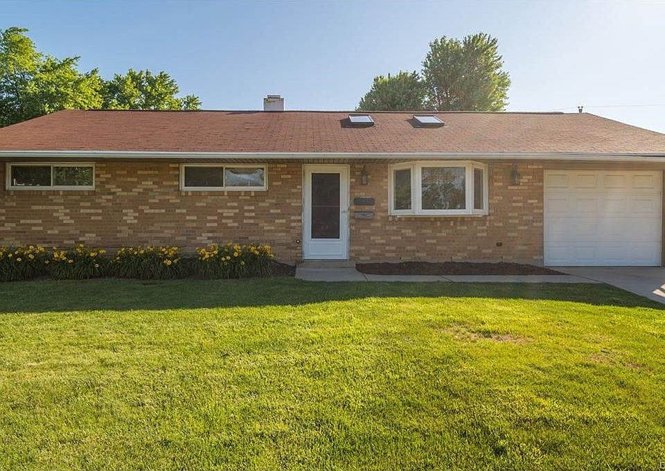 1st image of 6142 Farmborough Dr