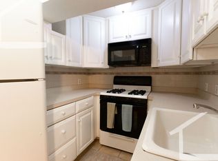 1118 Commonwealth Ave APT 1, Boston, MA 02134