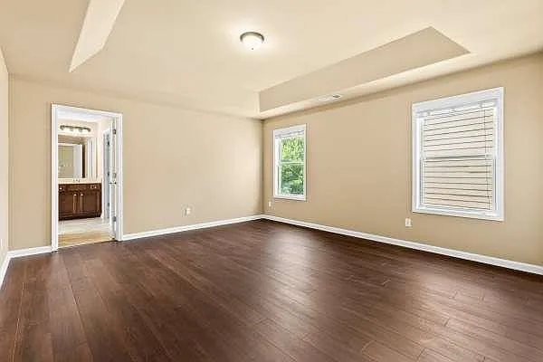 3920 Lake Manor Way — Photo 15
