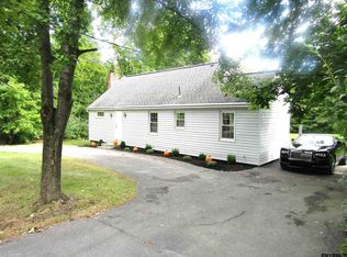 399 Vly Rd, Schenectady, NY 12309