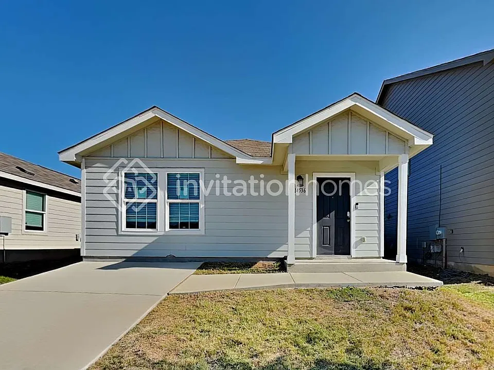 14536 Southton Pond