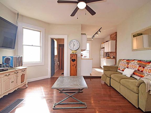 4th image of 407 Ada St