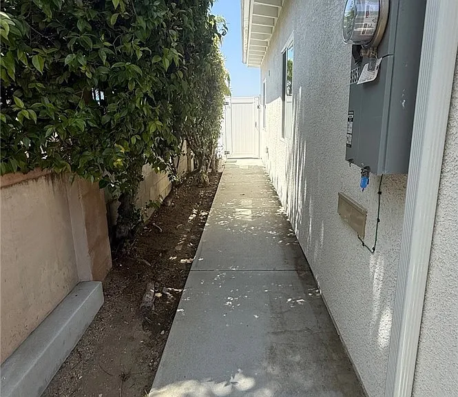 9353 Crystal View Dr — Photo 10