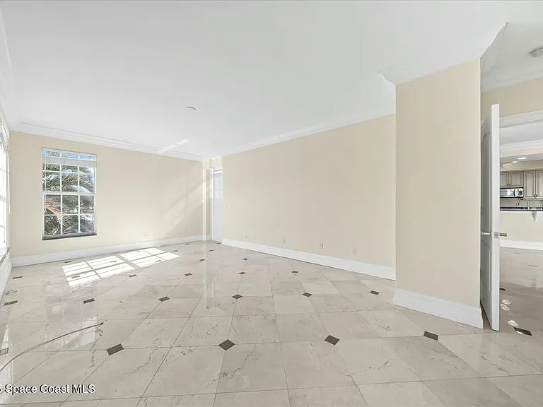 2240 Front St #104 — Photo 22