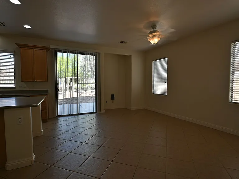 5472 Overlook Valley St — Photo 9