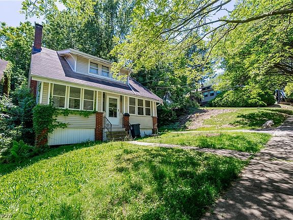 5th image of 628 Lakemont Ave