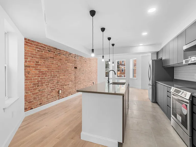 3607 13th St NW — Photo 35