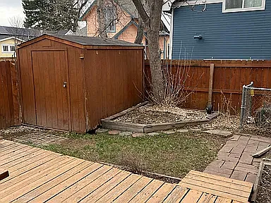 3 bed, 2.5 bath, 2200 sqft, $2,500 — Photo 2