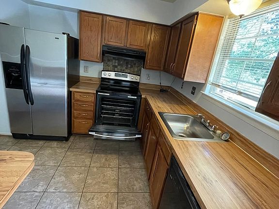 2nd image of 2948 Marsala Ct
