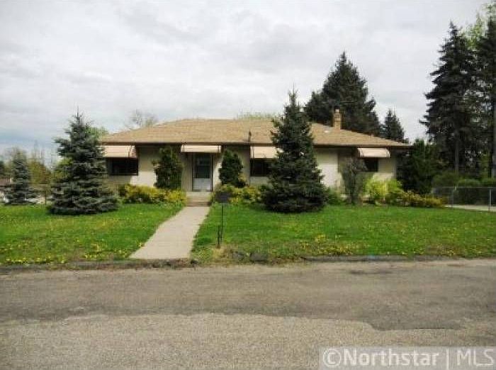 1st image of 32 Flandrau Pl