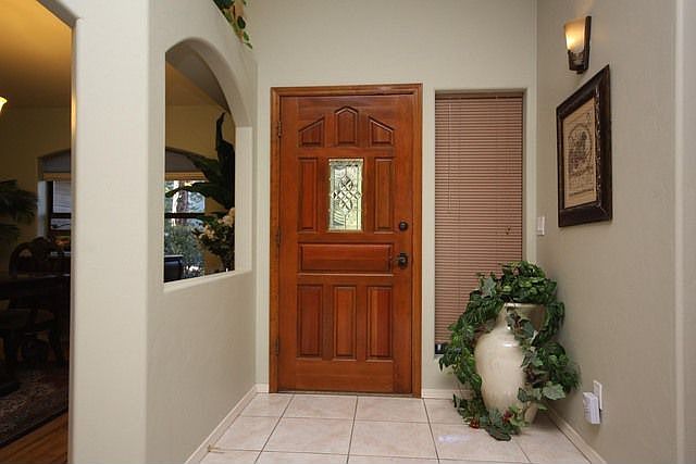 2nd image of 1909 Timber Point W