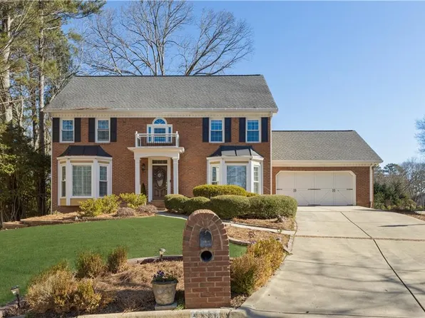 4311 Doerun Ct, Peachtree Corners, GA 30092