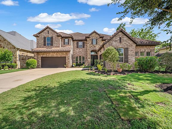 2nd image of 6426 Apsley Creek Ln
