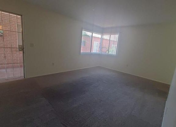 2nd image of 1820 N Forgeus Ave #10