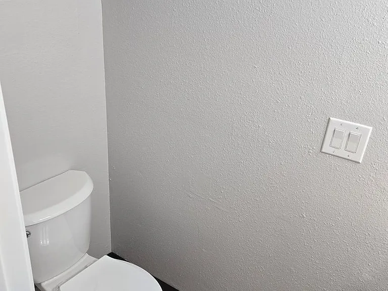 Park Townhomes — Photo 14