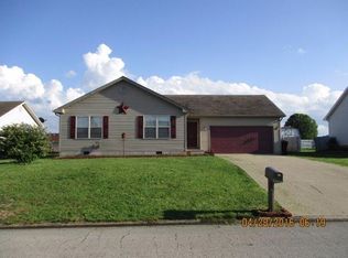 817 Thorn Trace Dr, Mount Sterling, KY 40353