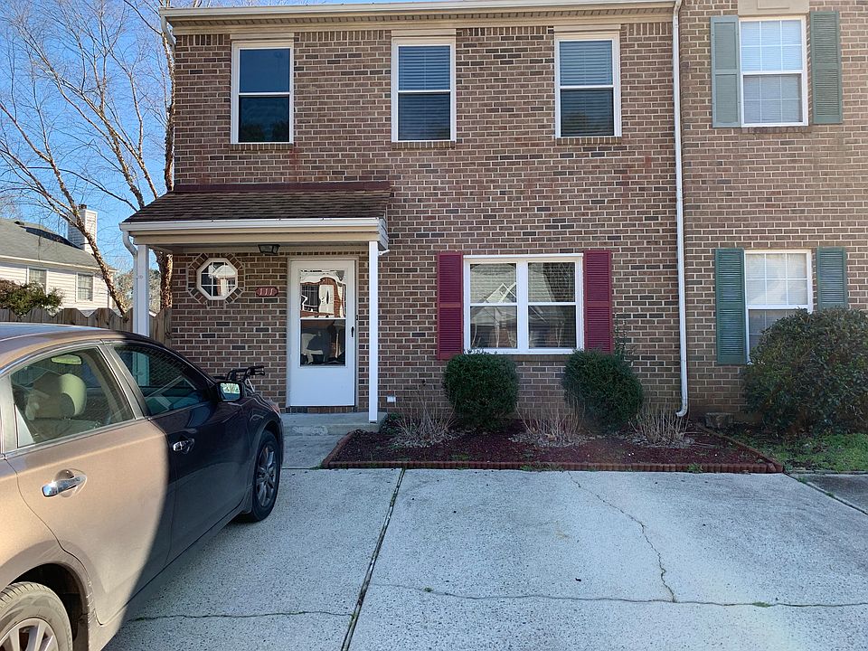 Front of Townhome