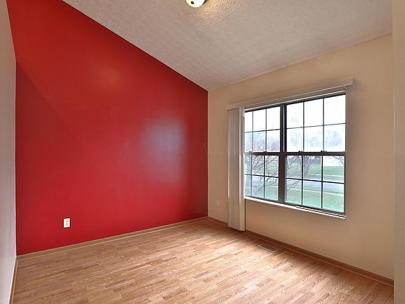 5th image of 6000 Macnabb Ct