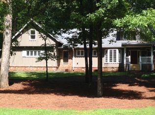 1976 Gunstock Dr, Stone Mountain, GA 30087