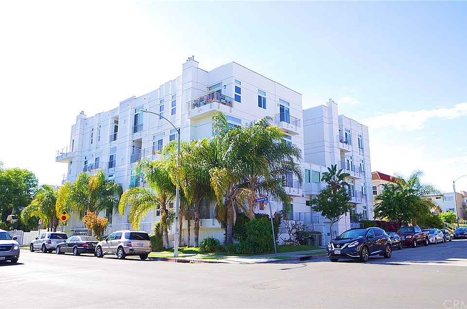1st image of 401 N Serrano Ave APT 205