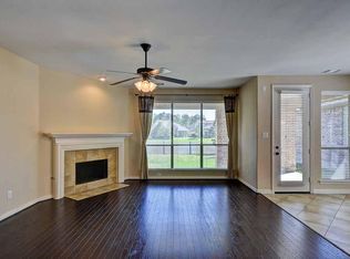 15 Kayak Ridge Dr, Spring, TX 77389