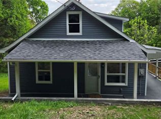 132 Cherry Tree Rd, Grindstone, PA 15442