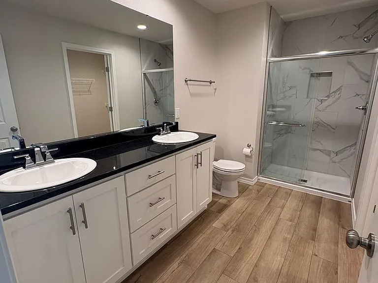 4354 W Riley St — Photo 13
