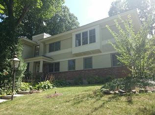 54 Buckminster Rd, Brookline, MA 02445