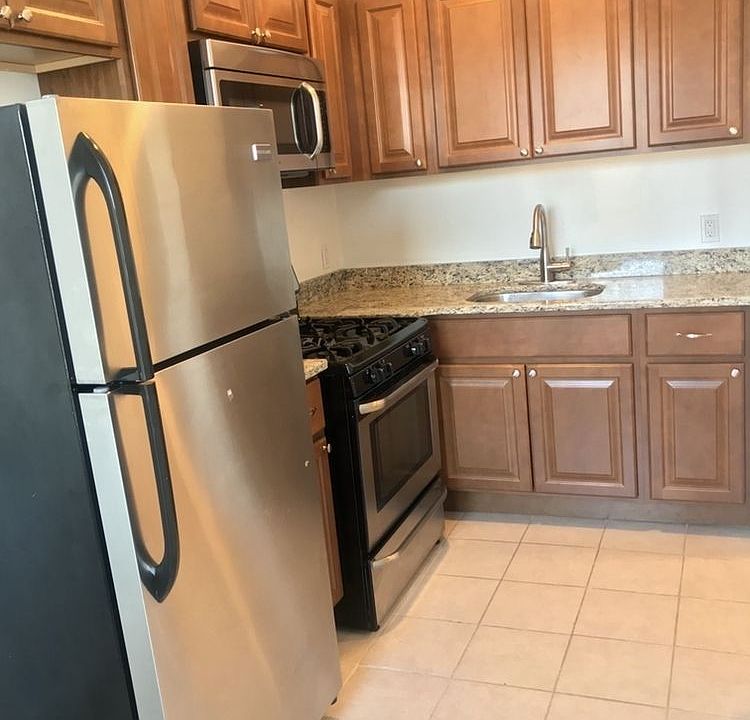 1st image of 4309 47th Ave APT 5F