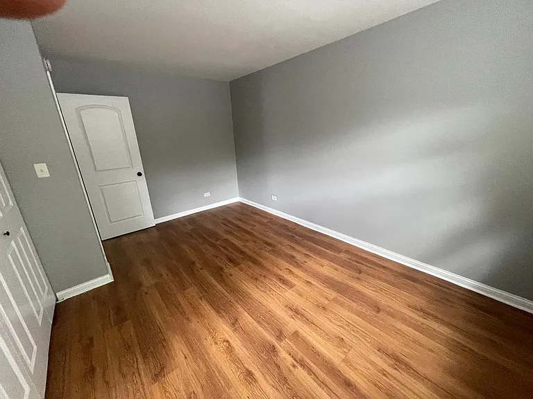 195 Thomas Ct #D — Photo 13