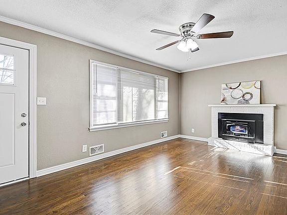 4th image of 11222 E 48th St