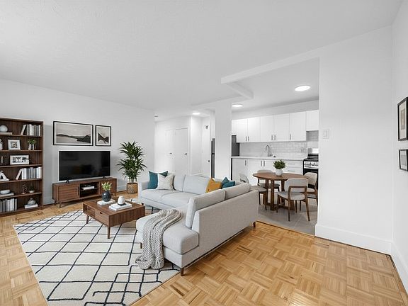 3rd image of 2070 Camilla Rd #1498554