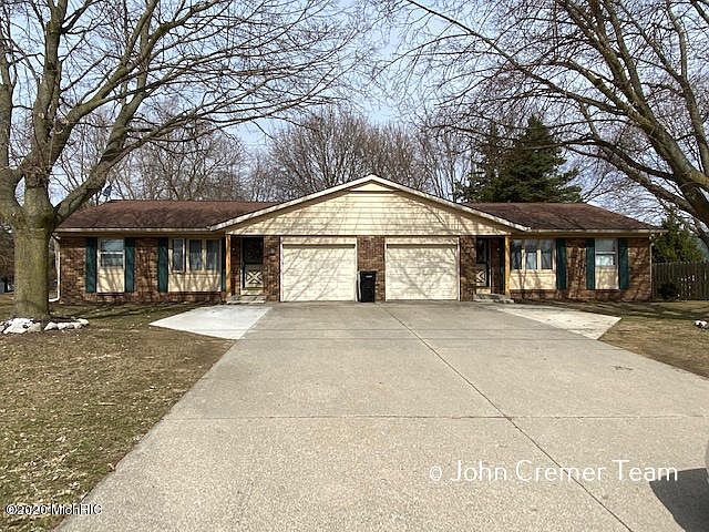 1st image of 3033 Barry St #3035