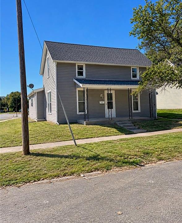 1st image of 301 Mound St