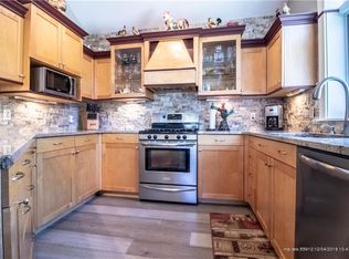 33 Grayson St, Biddeford, ME 04005